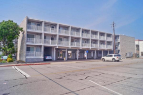 Mirabella 1D Condo, Ocean City